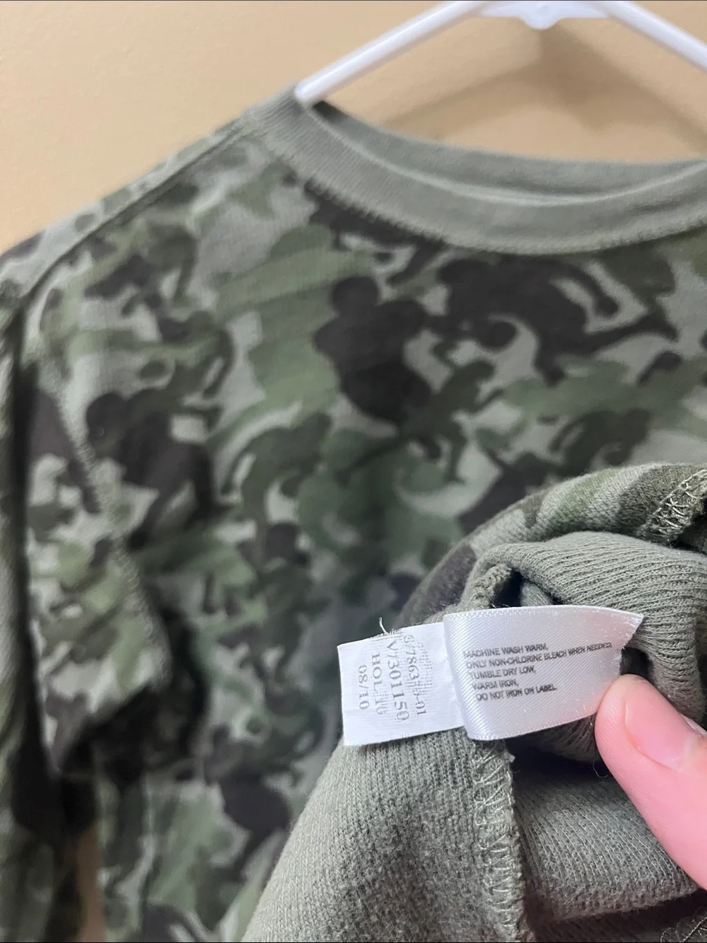 GAP Green and Black Camo Sports Long Sleeve Tee